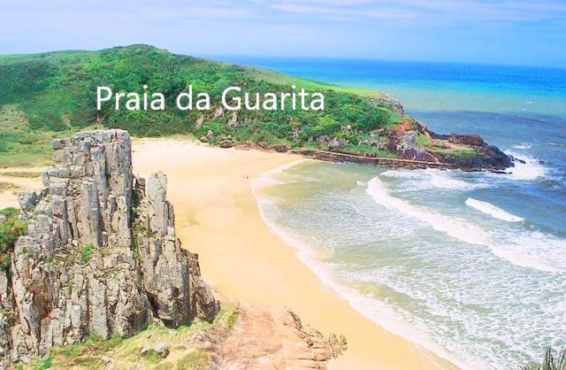 Casa De 2 Quartos Com 2 Ares-Condicionados Em Torres-Rs - Na Mais Bela Praia Gaucha - Cozinha - Banheiro - Tv Smart 32 E Wi-Fi - Estacionamento - Anfitria Superhost No Bnb Villa Kültér fotó