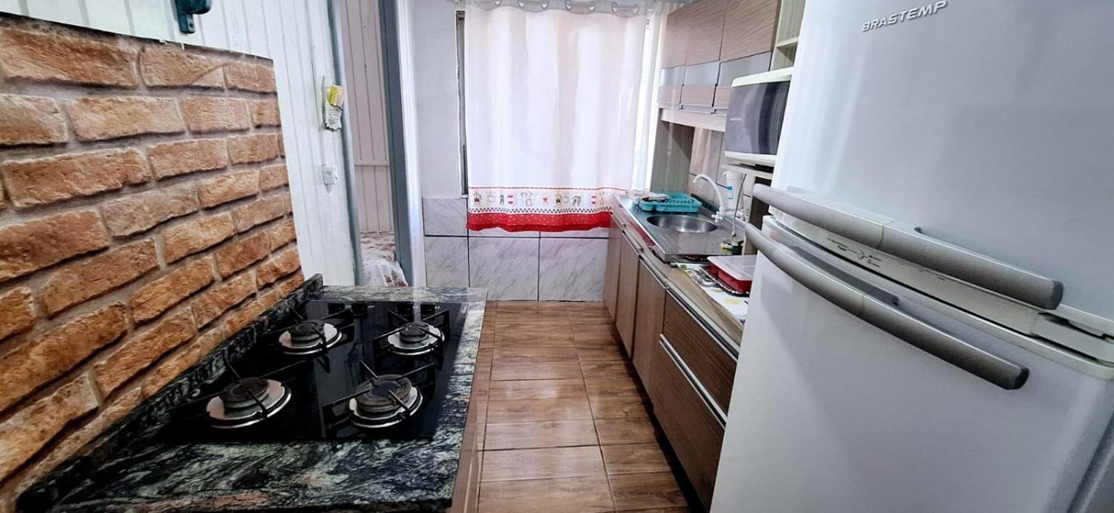Casa De 2 Quartos Com 2 Ares-Condicionados Em Torres-Rs - Na Mais Bela Praia Gaucha - Cozinha - Banheiro - Tv Smart 32 E Wi-Fi - Estacionamento - Anfitria Superhost No Bnb Villa Kültér fotó