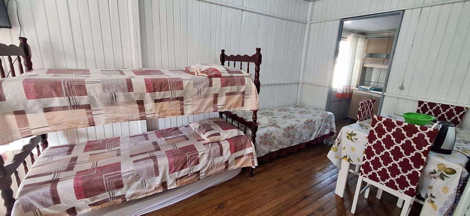 Casa De 2 Quartos Com 2 Ares-Condicionados Em Torres-Rs - Na Mais Bela Praia Gaucha - Cozinha - Banheiro - Tv Smart 32 E Wi-Fi - Estacionamento - Anfitria Superhost No Bnb Villa Kültér fotó